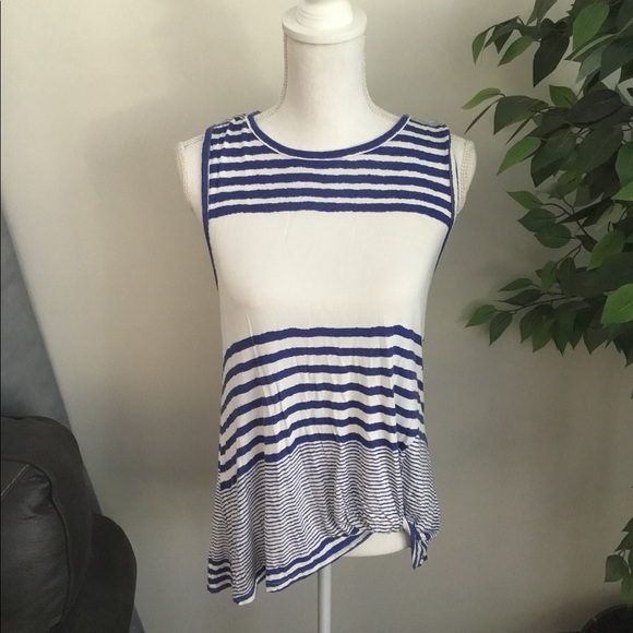 Asymmetrical - Picture 1 of 7